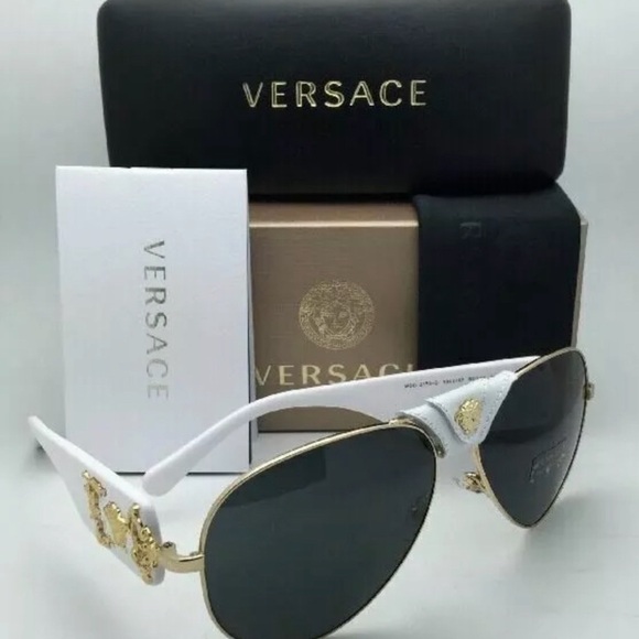 💢SOLD OUT AT SHIOPBEGIZBTQ💢VERSACE 🆑Special Deals Designer Merchandise- - Picture 16 of 16
